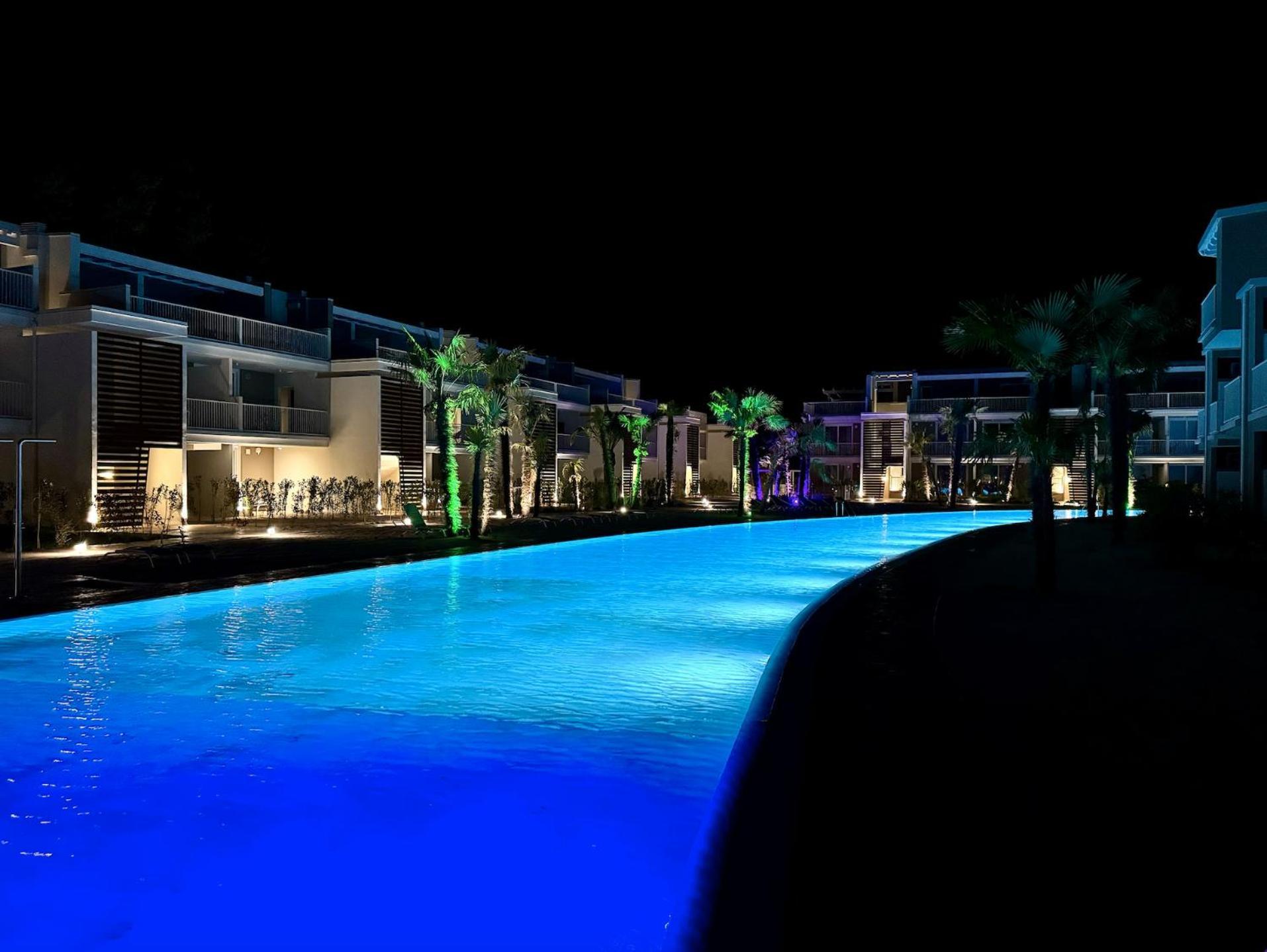 Residence Wave Island - Carraro Immobiliare Jesolo- Family Apartments Extérieur photo